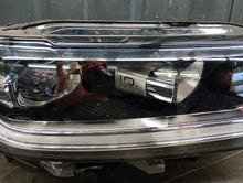 Load image into Gallery viewer, Frontscheinwerfer VW T-Roc 2GA941036AT Rechts Scheinwerfer Headlight SCH9144946195bn