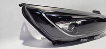 Laden Sie das Bild in den Galerie-Viewer, Frontscheinwerfer Ford Focus JX7B-13E016-AH Full LED Rechts Headlight