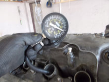 Laden Sie das Bild in den Galerie-Viewer, Motor BMW E91 E60 E90 E61 YUGUYGGGGH 2005 Benzin Engine Unkomplett