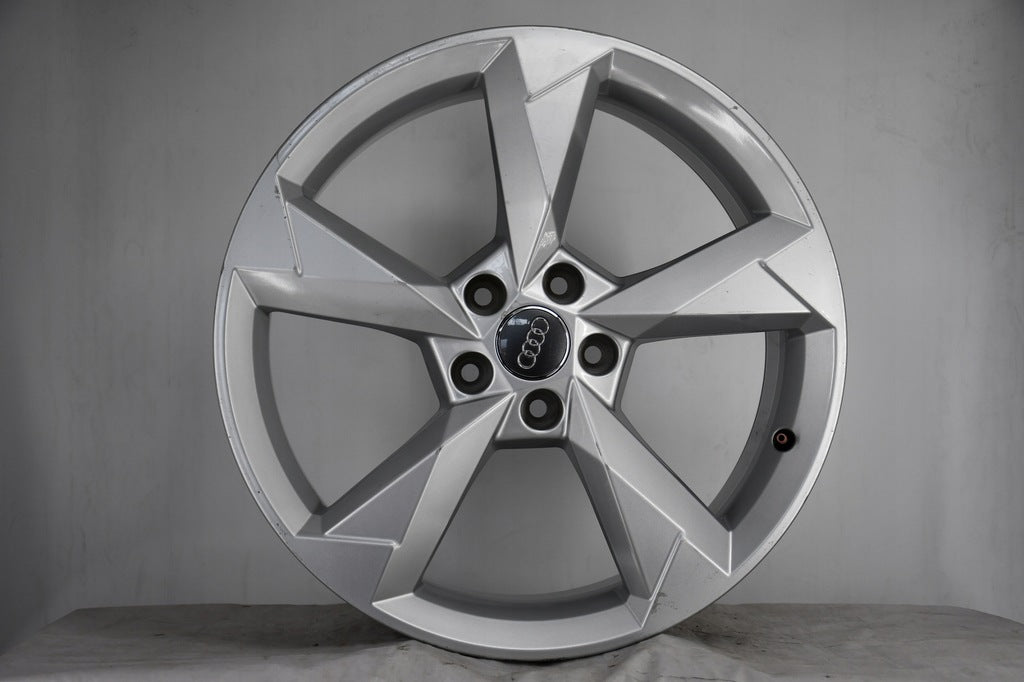 4x Alufelge 19 Zoll 7.0" 5x112 43ET Glanz Silber Audi Q3 Rim Wheel FEL4590280503ks