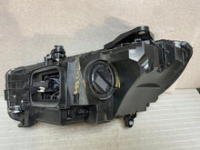 Laden Sie das Bild in den Galerie-Viewer, Frontscheinwerfer Mercedes-Benz W206 A2069068204 LED Rechts Headlight SCH4424176393qz