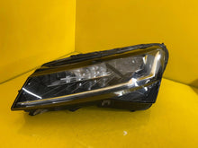 Laden Sie das Bild in den Galerie-Viewer, Frontscheinwerfer Skoda Superb III 3V1941015D LED Links Scheinwerfer Headlight
