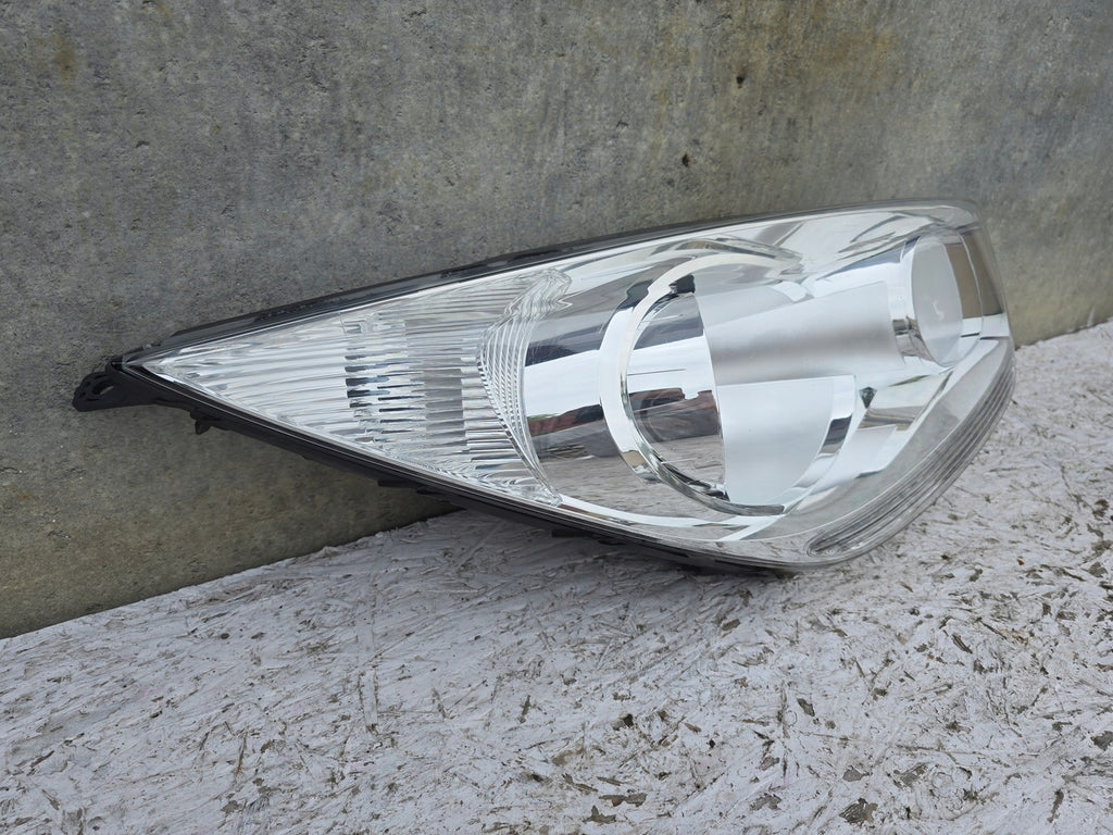 Frontscheinwerfer Kia Venga 92102-1P000 Rechts Scheinwerfer Headlight
