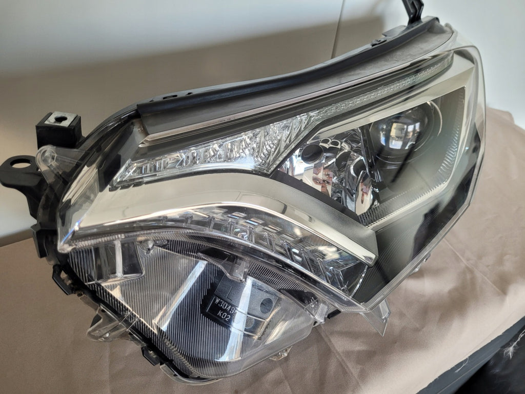 Frontscheinwerfer Toyota Rav 4 Links Scheinwerfer Headlight SCH2645001090ul