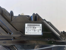 Laden Sie das Bild in den Galerie-Viewer, Frontscheinwerfer Skoda Superb 3V1941016A Xenon Rechts Scheinwerfer Headlight