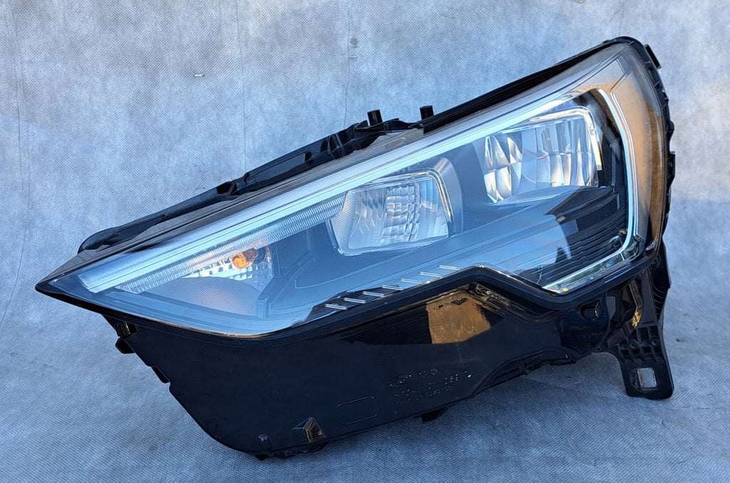 Frontscheinwerfer Audi Q3 83A941011 Full LED Links Scheinwerfer Headlight SCH8529880914oh
