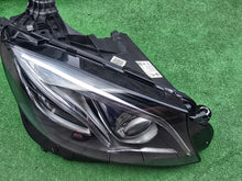 Laden Sie das Bild in den Galerie-Viewer, Frontscheinwerfer Mercedes-Benz W213 A2139069608KZ LED Rechts Headlight SCH4097506184wi