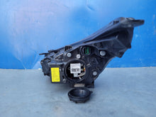 Laden Sie das Bild in den Galerie-Viewer, Frontscheinwerfer Kia Ceed 92101-A2260 LED Rechts Scheinwerfer Headlight