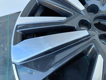 Laden Sie das Bild in den Galerie-Viewer, 1x Alufelge 19 Zoll 7.0&quot; 5x108 38ET 9809685477 Peugeot 3008 Rim Wheel