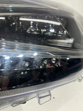 Laden Sie das Bild in den Galerie-Viewer, Frontscheinwerfer Seat Ibiza V 6F1941007C LED Links Scheinwerfer Headlight