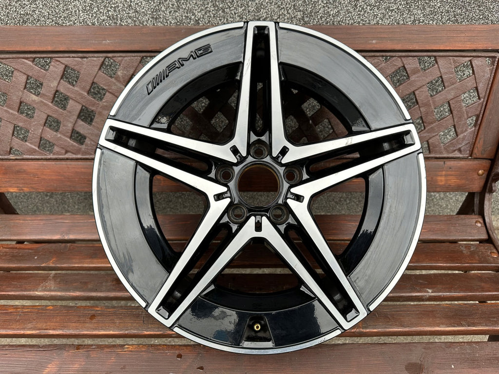 1x Alufelge 18 Zoll 7.5" 5x112 40ET Glanz Schwarz A2064011700 Mercedes-Benz W206 FEL8769074661qh