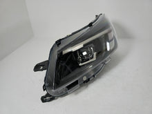 Laden Sie das Bild in den Galerie-Viewer, Frontscheinwerfer Opel Zafira Vivaro C 9847209980 Links Scheinwerfer Headlight SCH8686718769tr