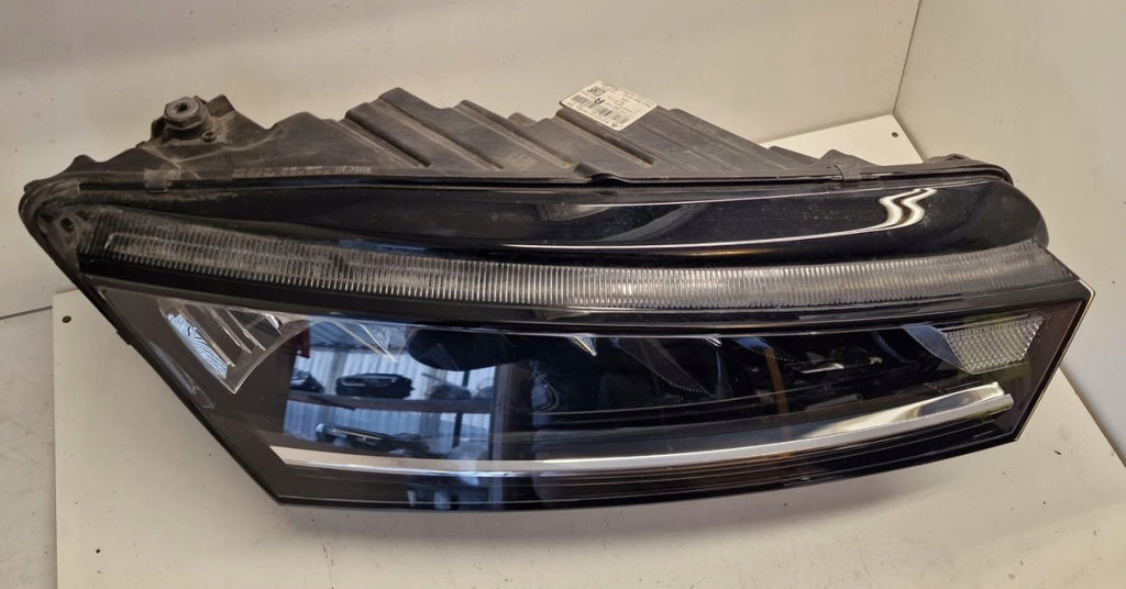 Frontscheinwerfer Skoda Octavia IV 5E4941016 LED Rechts Scheinwerfer Headlight SCH4048756205iw
