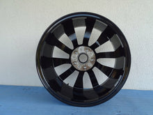 Laden Sie das Bild in den Galerie-Viewer, 1x Alufelge 18 Zoll 5x120 7T0601025E VW Multivan T7 Caravelle Rim Wheel FEL8327056500or
