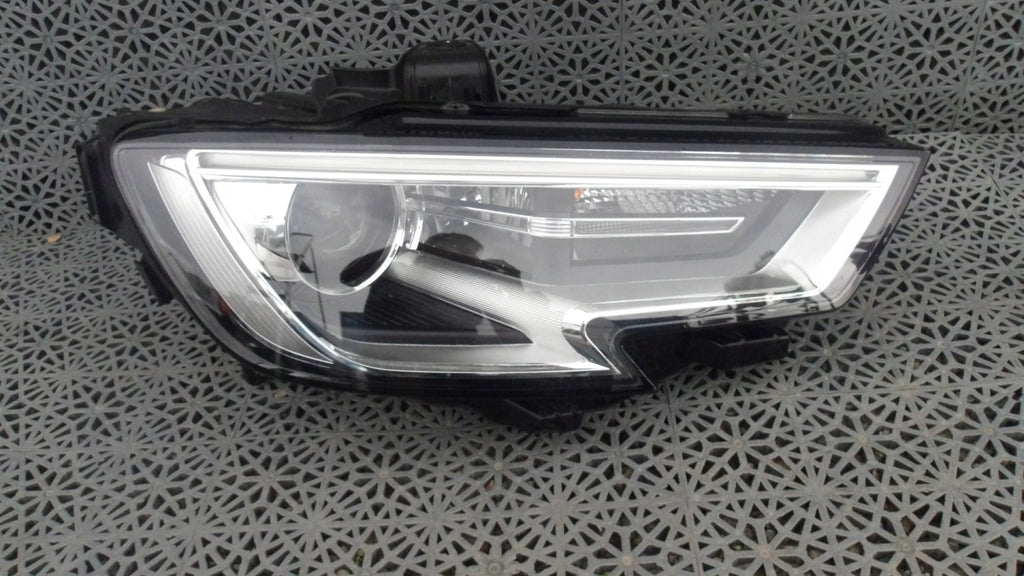 Frontscheinwerfer Audi A3 8V0941006E Xenon Rechts Scheinwerfer Headlight SCH3295673874kr