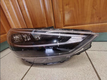 Laden Sie das Bild in den Galerie-Viewer, Frontscheinwerfer Hyundai I30 III 92102G4610 LED Rechts Scheinwerfer Headlight