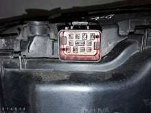 Laden Sie das Bild in den Galerie-Viewer, Frontscheinwerfer Volvo S80 30796136 Rechts Scheinwerfer Headlight SCH3685292233pd