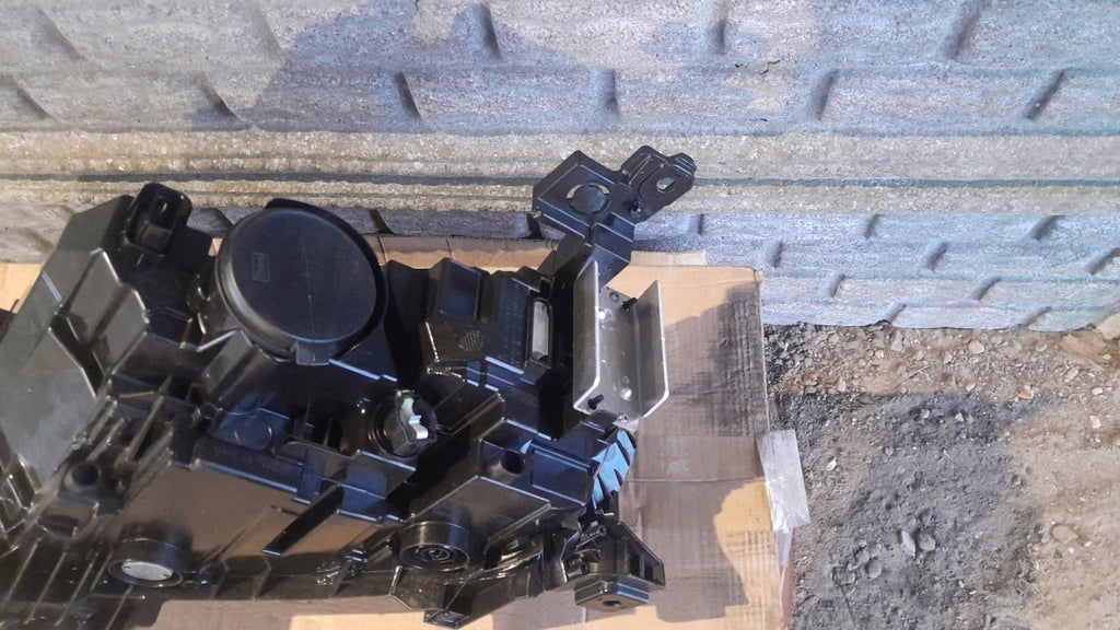 Frontscheinwerfer Opel Mokka 98340079800 Rechts Scheinwerfer Headlight SCH8221753044iq