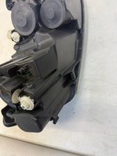 Laden Sie das Bild in den Galerie-Viewer, Frontscheinwerfer VW Polo 6C1941005B Links Scheinwerfer Headlight SCH9792440505ip