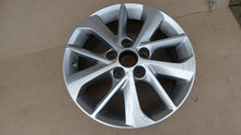 Load image into Gallery viewer, 1x Alufelge 16 Zoll 42511-02E30 Toyota Auris Rim Wheel