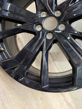 Laden Sie das Bild in den Galerie-Viewer, 1x Alufelge 21 Zoll 32271573 Volvo Xc60 Rim Wheel FEL6142832763nw