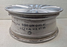 Laden Sie das Bild in den Galerie-Viewer, 1x Alufelge 16 Zoll 6.5" 5x112 46ET Glanz Silber 5G0601025AT VW Golf VII I FEL3023522832ec