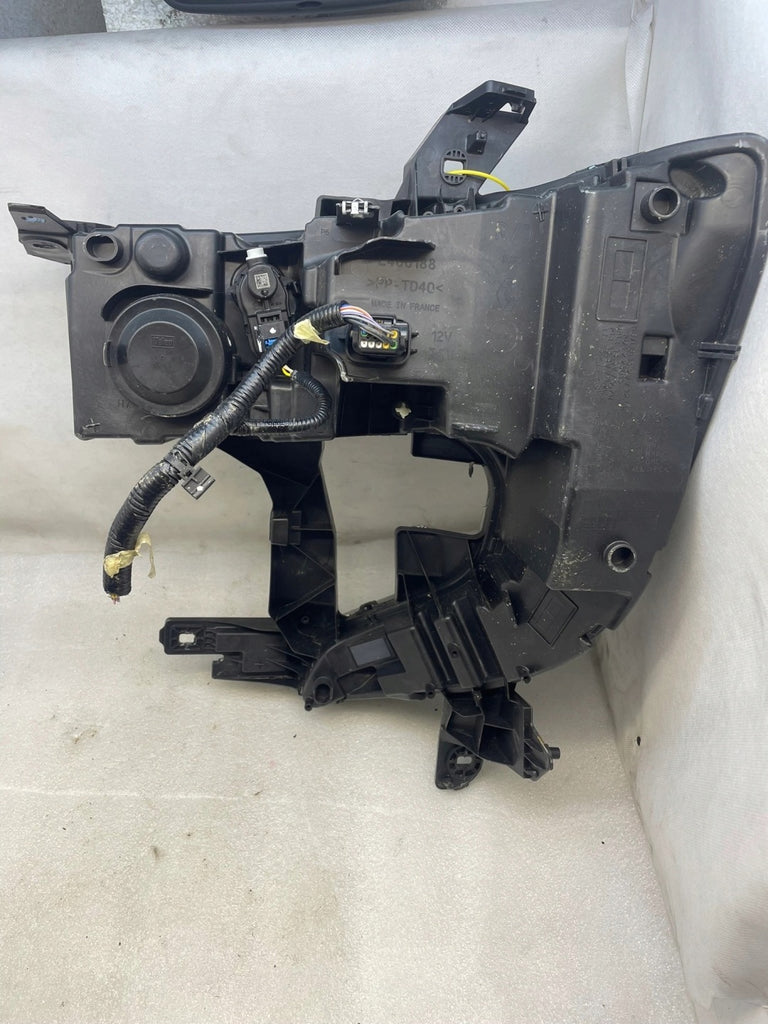 Frontscheinwerfer Renault Master I 260106174R Rechts Scheinwerfer Headlight SCH4198057806cj