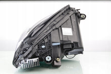 Laden Sie das Bild in den Galerie-Viewer, Frontscheinwerfer Mercedes-Benz W205 A2059069304 LED Rechts oder Links SCH8822294724kx