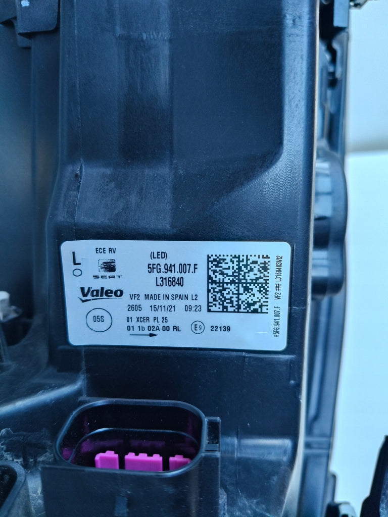 Frontscheinwerfer Cupra Formentor 5FG941007F Full LED Links Headlight SCH7966971411xz