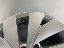 Load image into Gallery viewer, 1x Alufelge 17 Zoll 7.5" 5x112 5H0601025BE VW Golf VIII I Rim Wheel FEL8107693648zg