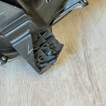 Load image into Gallery viewer, Frontscheinwerfer Toyota Yaris Ein Stück (Rechts oder Links) Headlight SCH4265423915jd