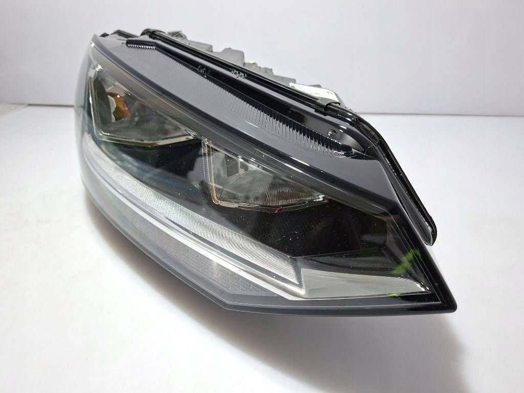 Frontscheinwerfer VW Touran 5TB941006A Rechts Scheinwerfer Headlight SCH7101664605ku