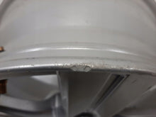 Laden Sie das Bild in den Galerie-Viewer, 1x Alufelge 16 Zoll 6.5&quot; 5x105 38ET Glanz Silber 95073802 Opel Astra Rim Wheel