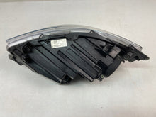 Laden Sie das Bild in den Galerie-Viewer, Frontscheinwerfer Mercedes-Benz Sprinter A9109060100 Rechts Headlight