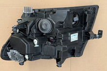 Laden Sie das Bild in den Galerie-Viewer, Frontscheinwerfer Man Tge 7C1941036C Rechts Scheinwerfer Headlight SCH7570005911tp