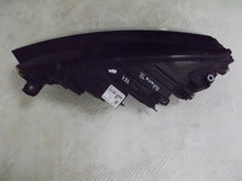 Laden Sie das Bild in den Galerie-Viewer, Frontscheinwerfer Skoda Octavia IV 5E4941016 Rechts Scheinwerfer Headlight SCH9952140111bp