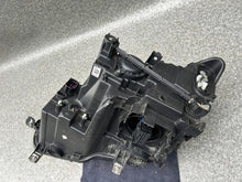 Laden Sie das Bild in den Galerie-Viewer, Frontscheinwerfer Seat Tarraco 5FJ941008E Rechts Scheinwerfer Headlight SCH8622323639yi