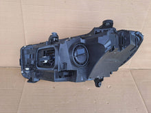 Laden Sie das Bild in den Galerie-Viewer, Frontscheinwerfer Mercedes-Benz W206 A2069066204 LED Rechts Headlight SCH7807867009le