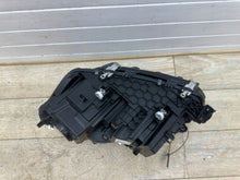 Load image into Gallery viewer, Frontscheinwerfer BMW 5 F11 F10 G05 G06 9481790-07 Laser Rechts Headlight SCH7133676856rx