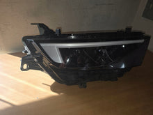 Load image into Gallery viewer, Frontscheinwerfer Opel Astra L 9851881180 Rechts Scheinwerfer Headlight SCH2046916723tk