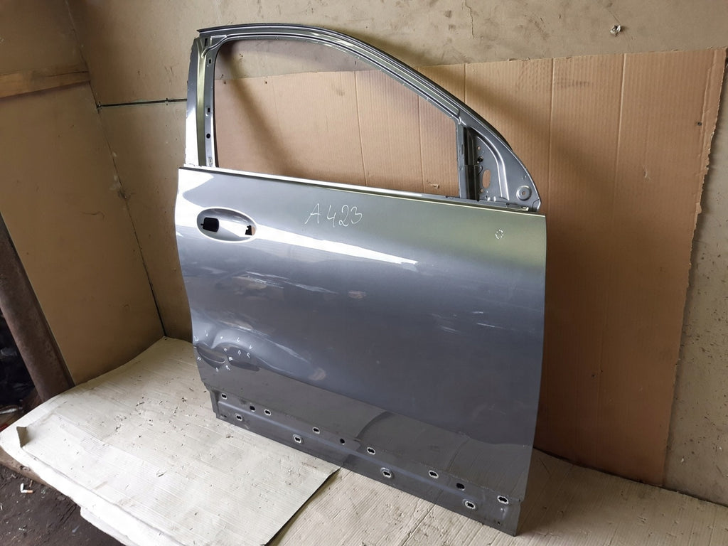 Tür Mercedes-Benz W247 Vorne Rechts Door Porta Porte