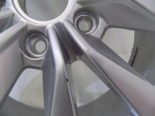 Laden Sie das Bild in den Galerie-Viewer, 1x Alufelge 17 Zoll 6.0" 5x112 48ET Glanz Silber 5G0601025K VW Golf Vii FEL4729699743sp