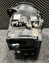 Laden Sie das Bild in den Galerie-Viewer, Frontscheinwerfer Mercedes-Benz W463 A4639065202 Links Scheinwerfer Headlight SCH8450506779wy