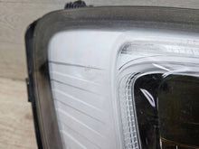 Laden Sie das Bild in den Galerie-Viewer, Frontscheinwerfer Renault Master III 260105567R Rechts Scheinwerfer Headlight SCH9766894748ko