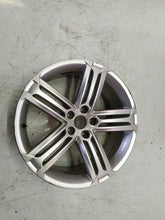 Load image into Gallery viewer, 1x Alufelge 19 Zoll 8.0" 5x112 41ET 1K8601025G VW Rim Wheel FEL7781816113la