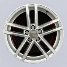 Load image into Gallery viewer, 1x Alufelge 17 Zoll 8.5&quot; 5x112 50ET Glanz Silber 8S0601025A Audi Tt Rim Wheel