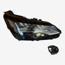Laden Sie das Bild in den Galerie-Viewer, Frontscheinwerfer Peugeot 5008 II 9855524680 LED Rechts Scheinwerfer Headlight SCH2192432788hg