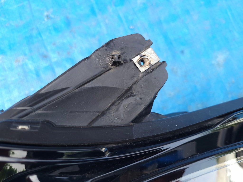 Frontscheinwerfer Opel Corsa E TL793389777 39108223-4155 39108223 Rechts SCH1008845256tr