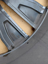 Load image into Gallery viewer, 1x Alufelge 19 Zoll 7.0" 5x114.3 40ET 403005400 Renault Rim Wheel FEL5209605484mv