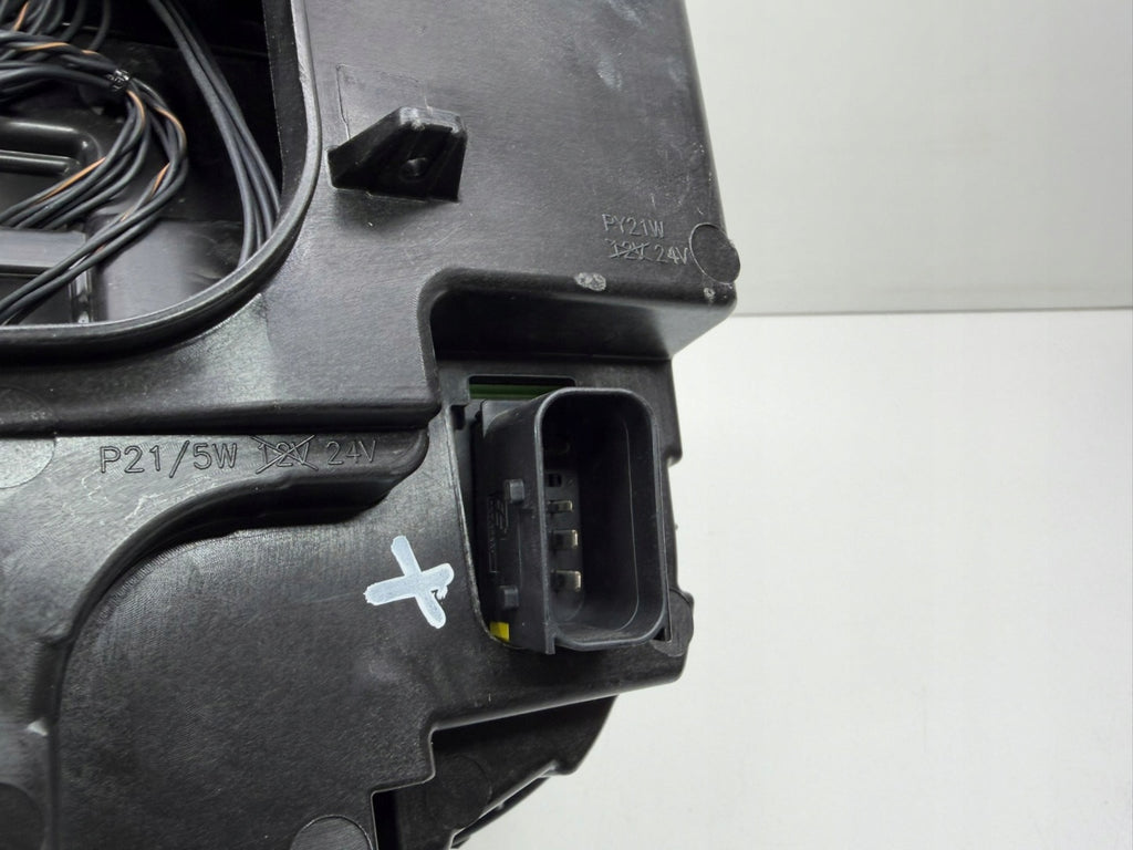 Frontscheinwerfer Man 81251016819 Rechts Scheinwerfer Headlight SCH7746533885nv